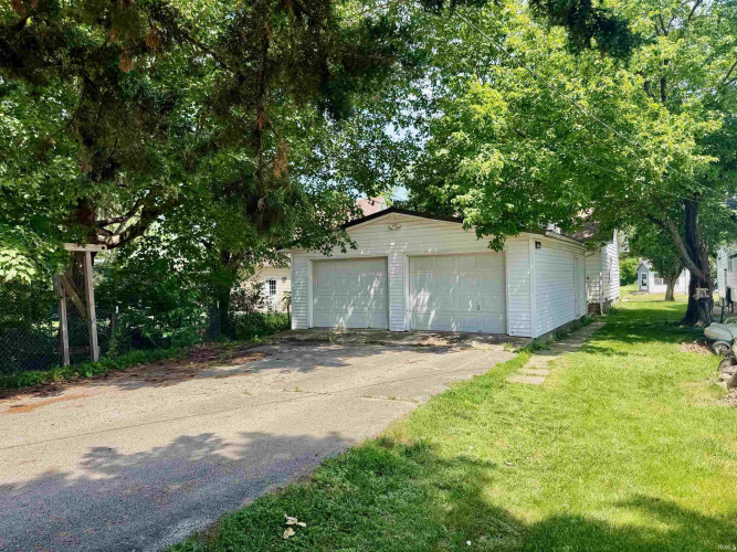 Listing Image 17