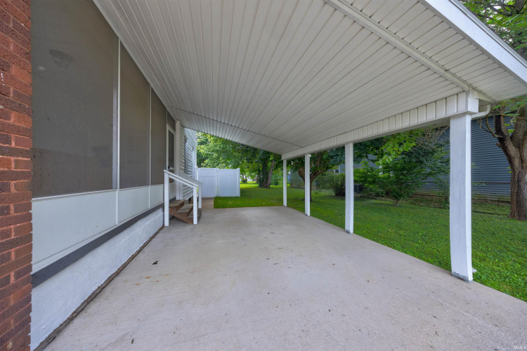 Listing Image 40