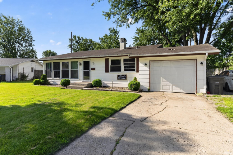 Listing Image 33