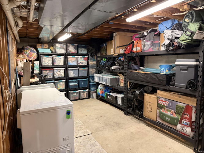 Listing Image 33