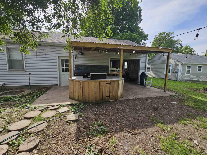 Listing Image 19