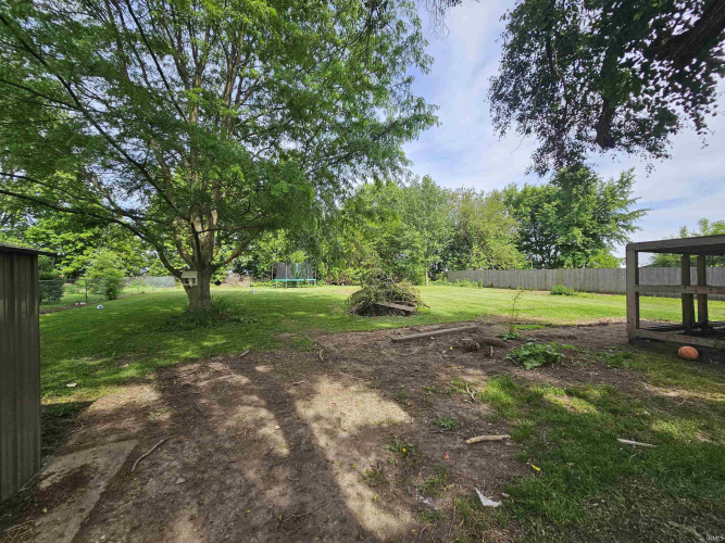Listing Image 24