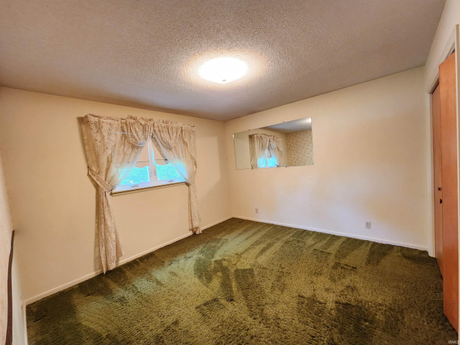 Listing Image 28