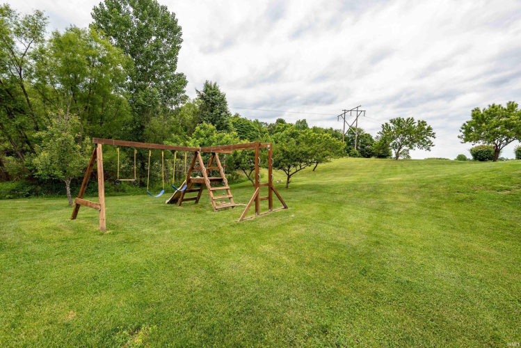 Listing Image 48