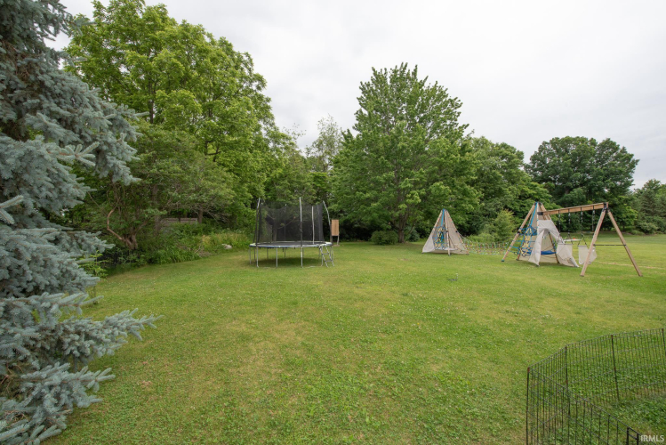 Listing Image 30
