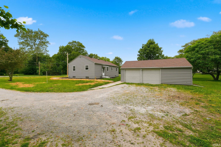 Listing Image 22