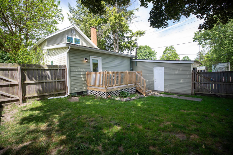 Listing Image 23