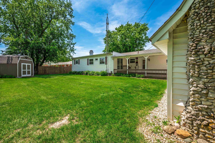 Listing Image 44