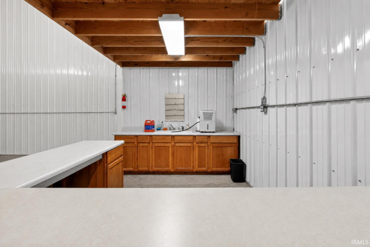 Listing Image 37