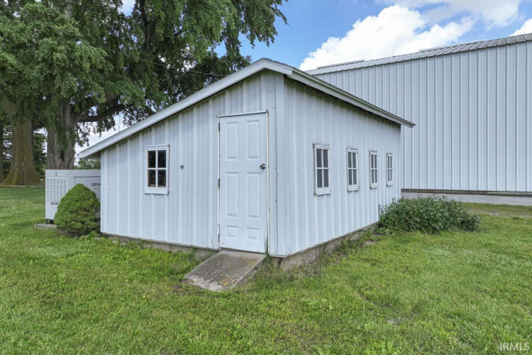 Listing Image 49