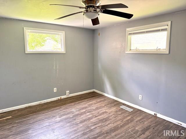 Listing Image 27