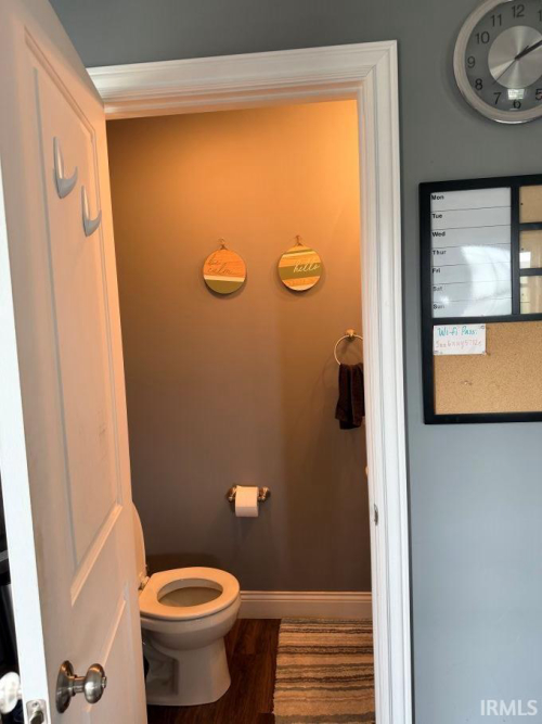 Listing Image 10