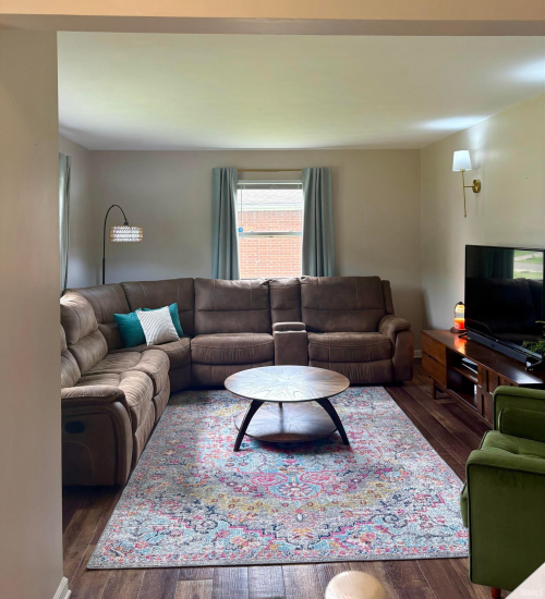 Listing Image 3