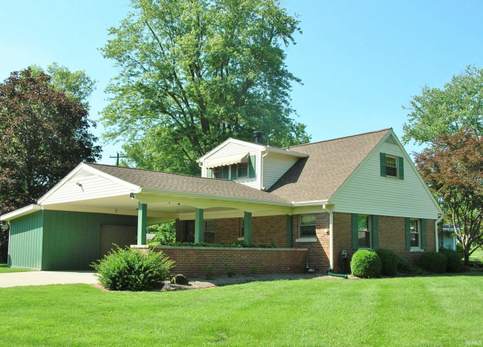 Listing Image 3
