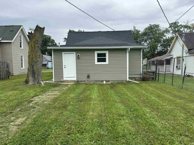 Listing Image 21