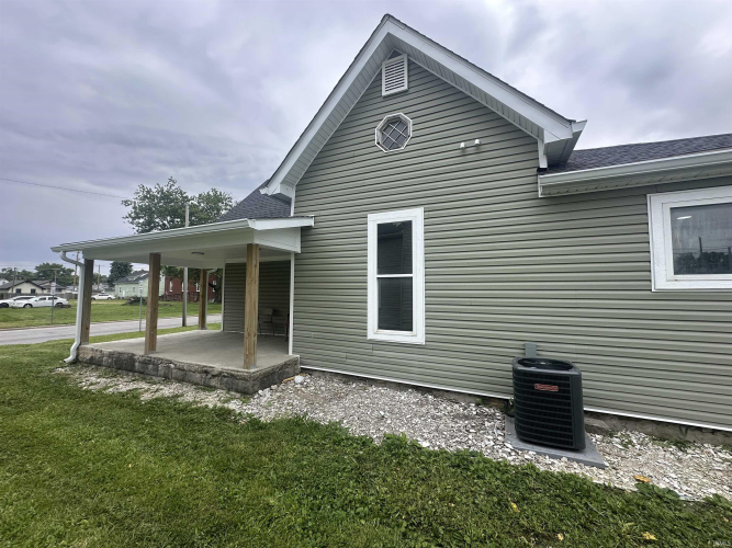 Listing Image 26