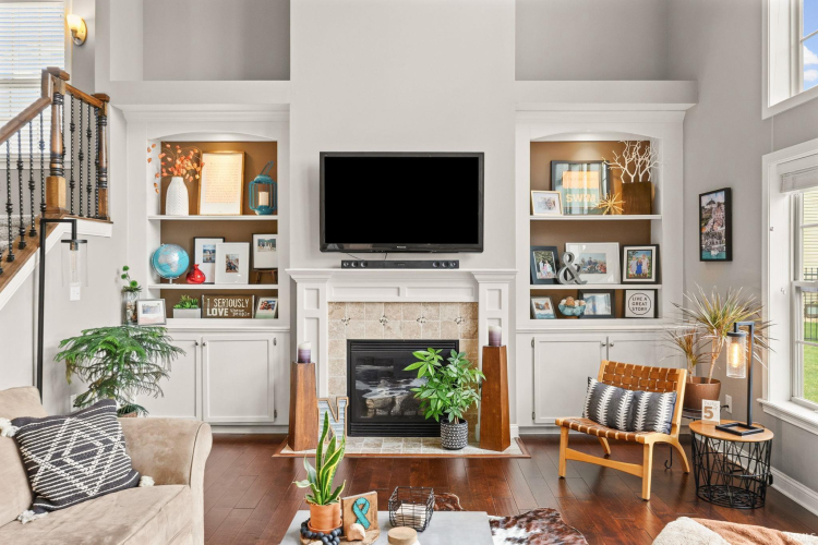 Listing Image 10