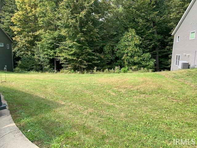 Listing Image 4