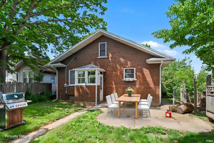 Listing Image 19
