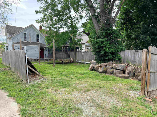 Listing Image 18