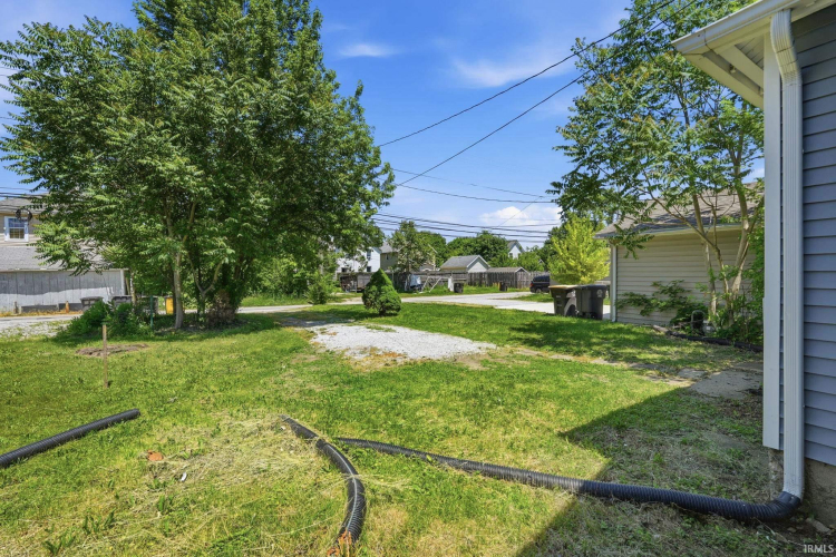 Listing Image 37