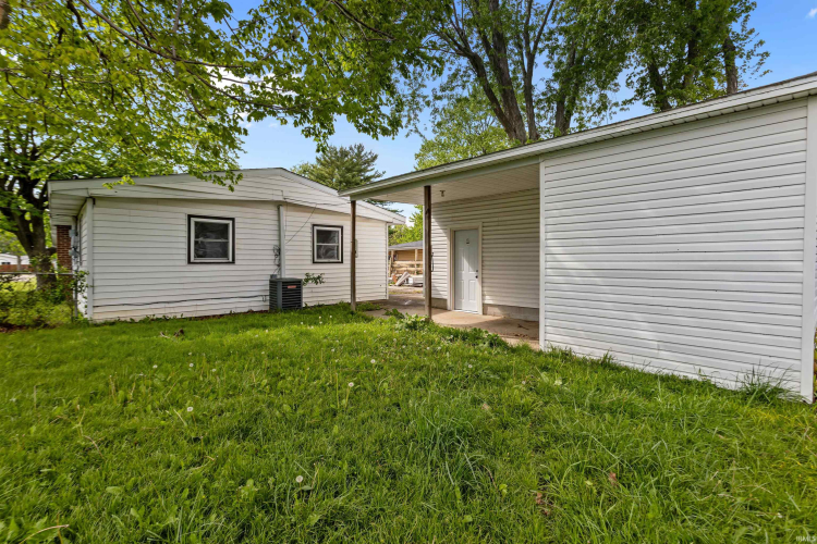 Listing Image 18