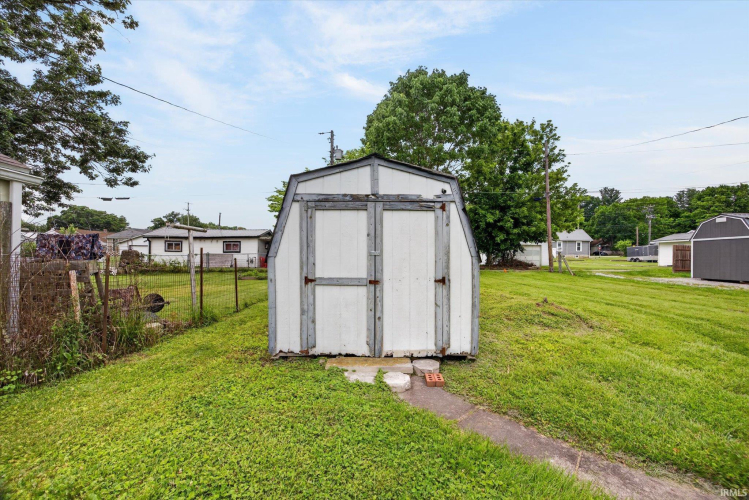 Listing Image 33