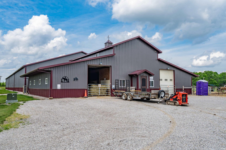 Listing Image 32