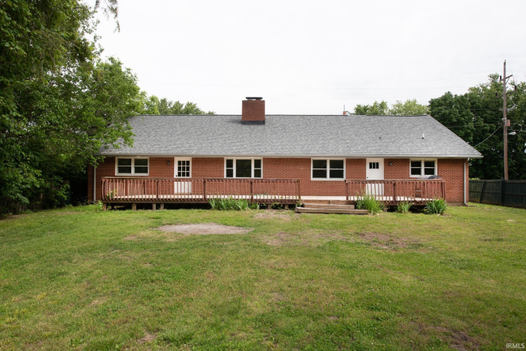Listing Image 4