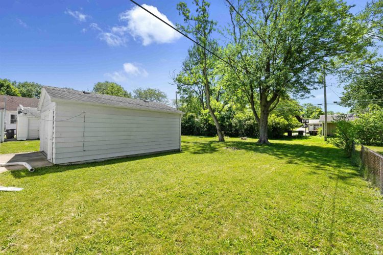 Listing Image 23