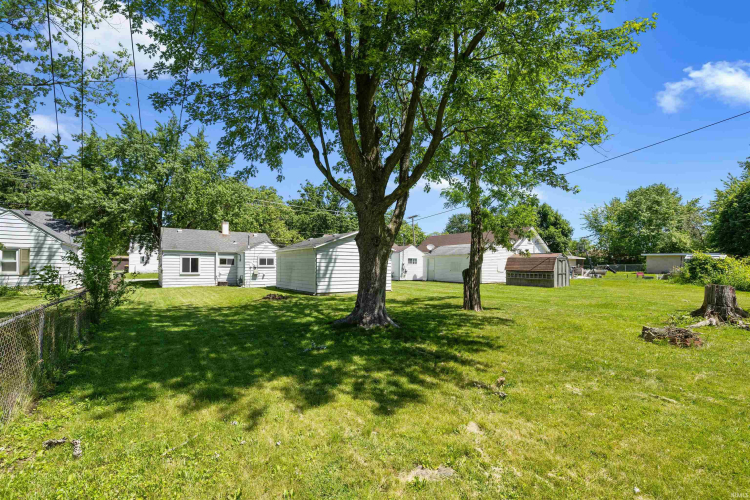 Listing Image 25