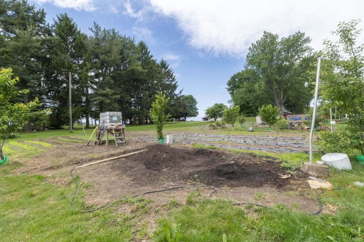 Listing Image 24