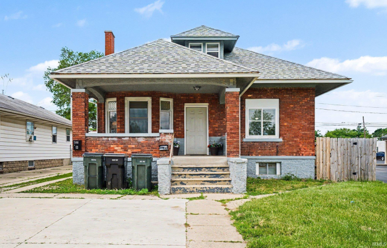 Listing Image 2