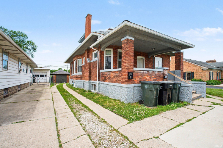 Listing Image 20