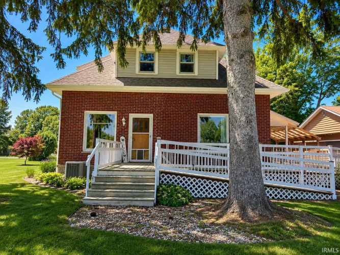 Listing Image 3