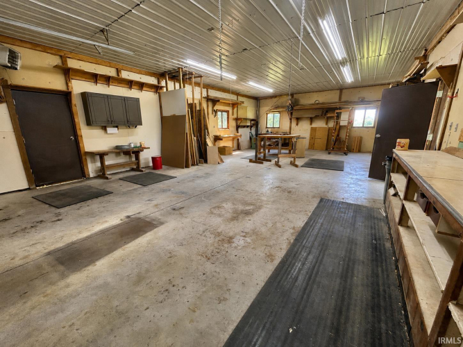 Listing Image 43