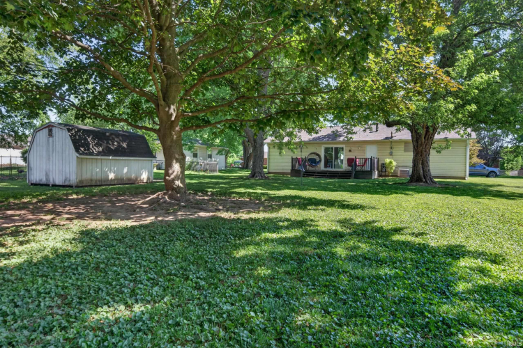 Listing Image 22