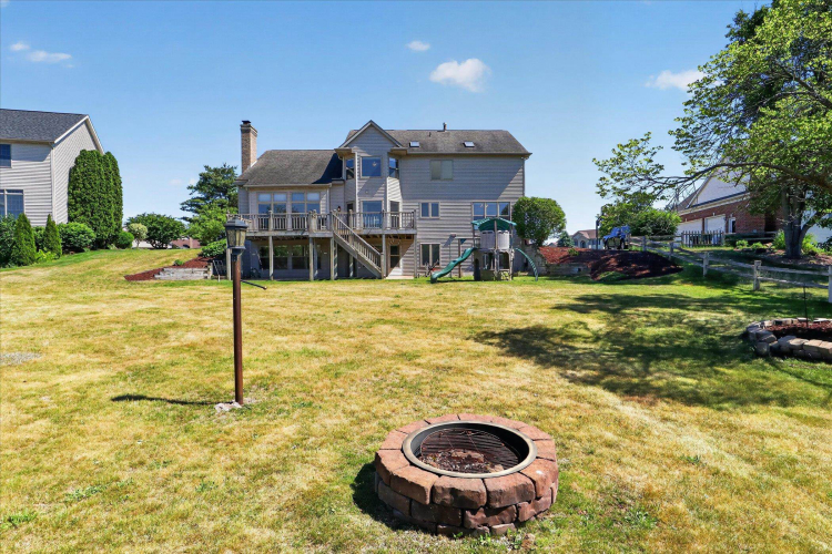 Listing Image 46