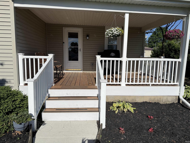 Listing Image 5