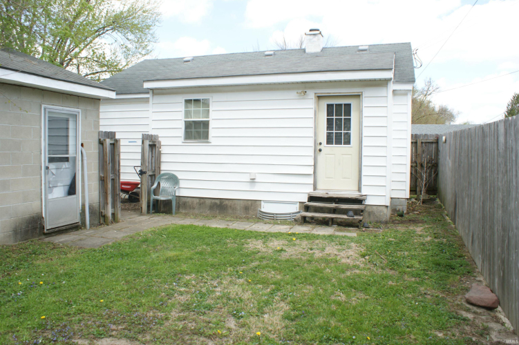 Listing Image 16