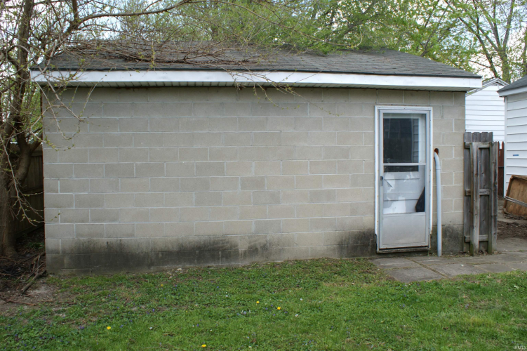Listing Image 17
