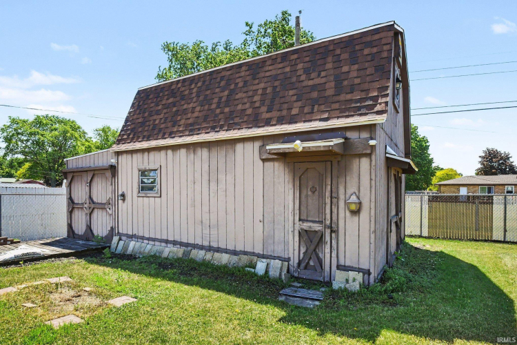 Listing Image 23