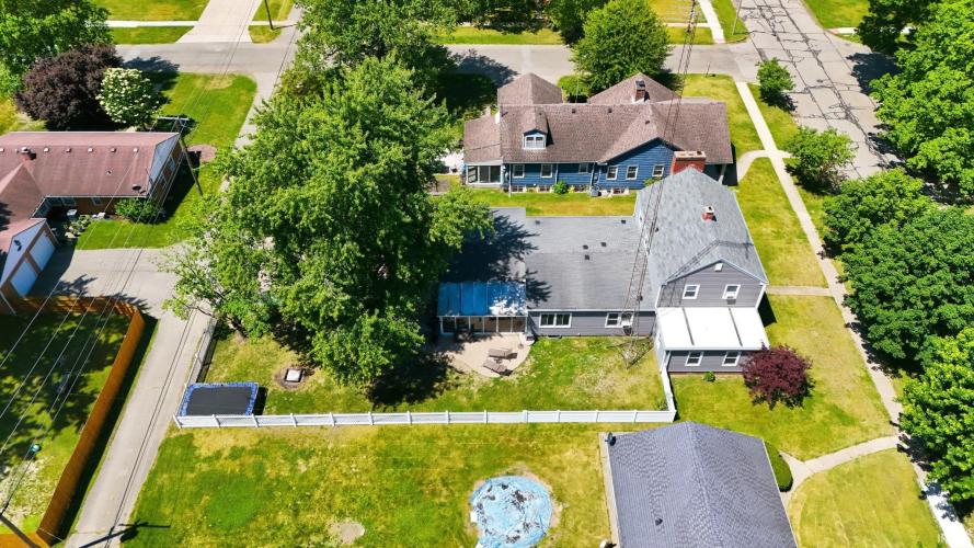 Listing Image 42