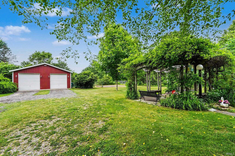 Listing Image 24