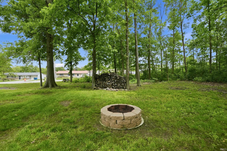 Listing Image 35