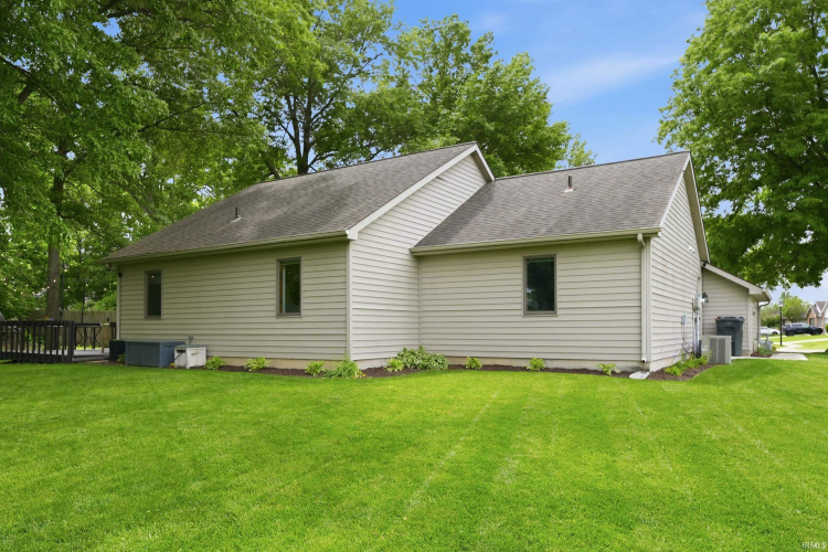 Listing Image 37
