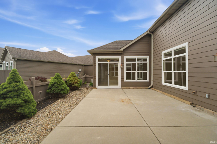 Listing Image 23