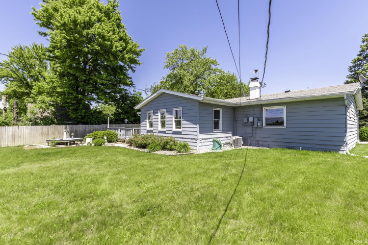 Listing Image 24