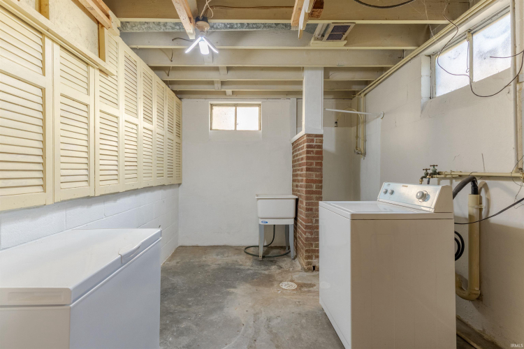 Listing Image 25