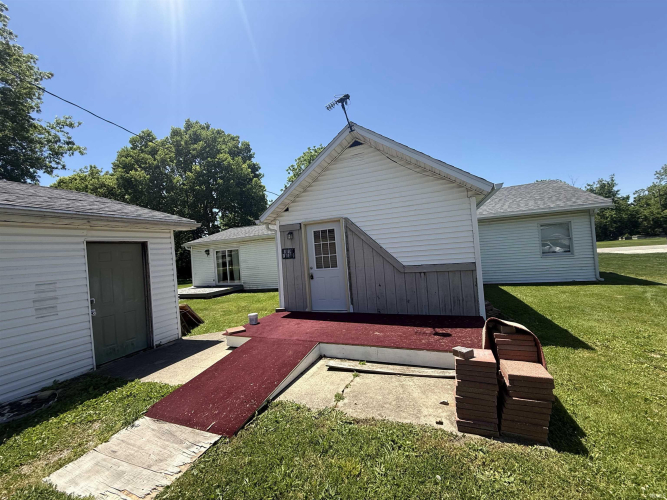 Listing Image 13